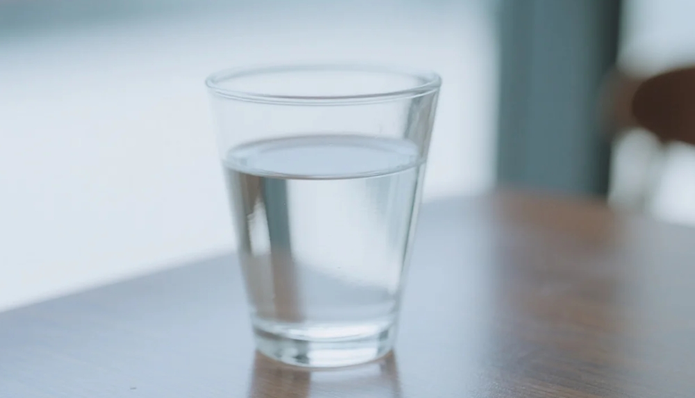 水